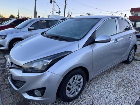 HYUNDAI HB20 1.0 COMFORT 12V FLEX 4P MANUAL